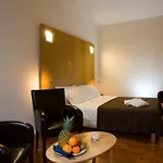 Executive Hotel