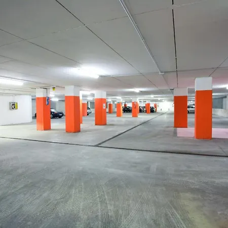 Executive 4* פורלי