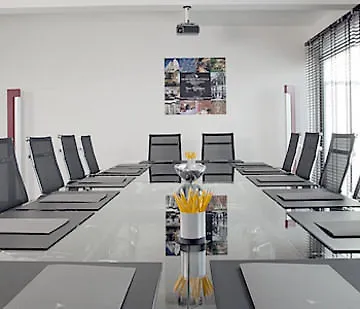 Hotel Executive